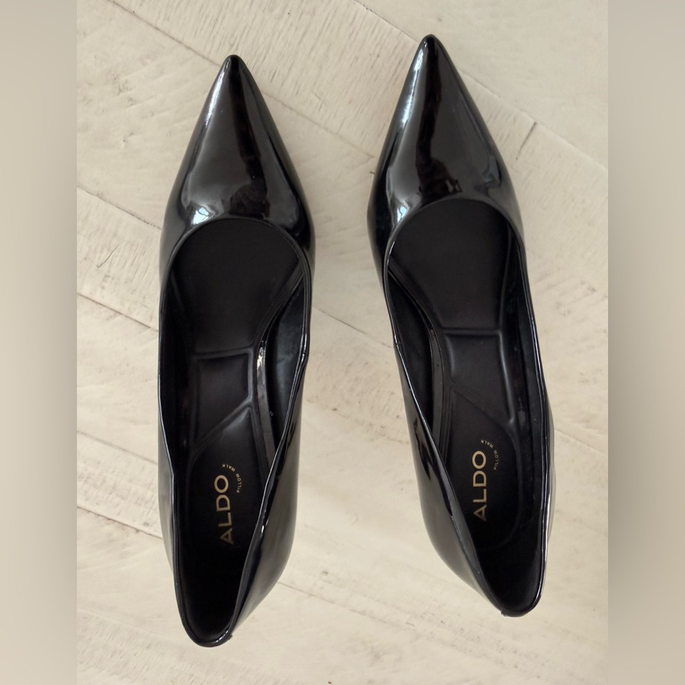 Aldo Glossy Black Heels